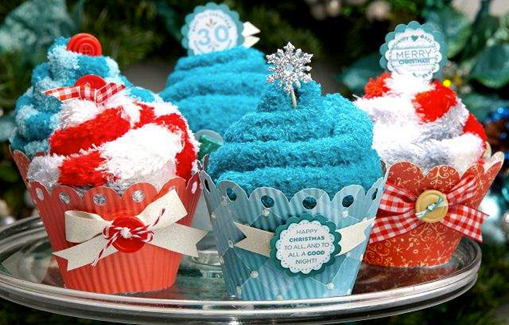 a quick and simple gift idea that will be warmly received these sock cupcakes are super easy to make and you can use lollipops lipsticks or nail varnish - Easy Christmas Gifts To Make a quick and simple gift idea that will be warmly received these sock cupcakes are super easy to make and you can use lollipops lipsticks or nail varnish - Easy Christmas Gifts To Make